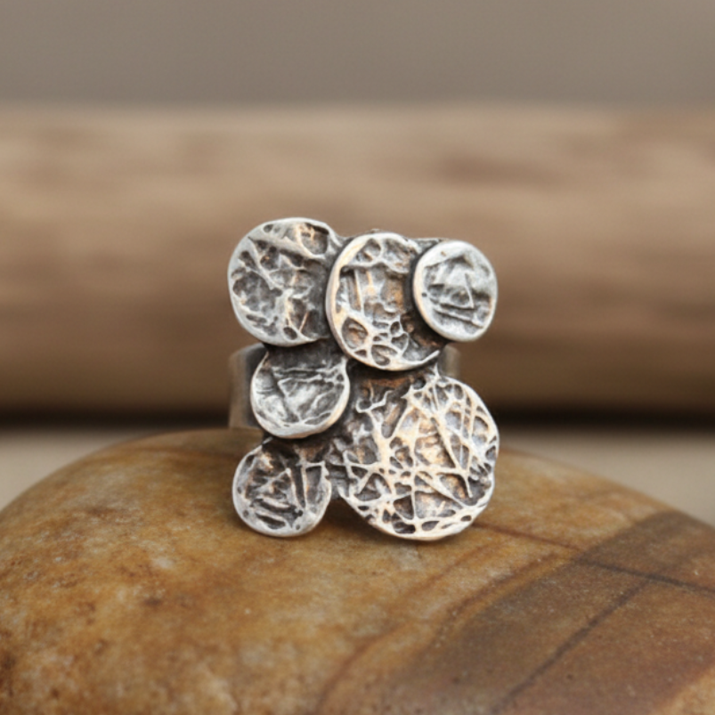 Anillo Kunak