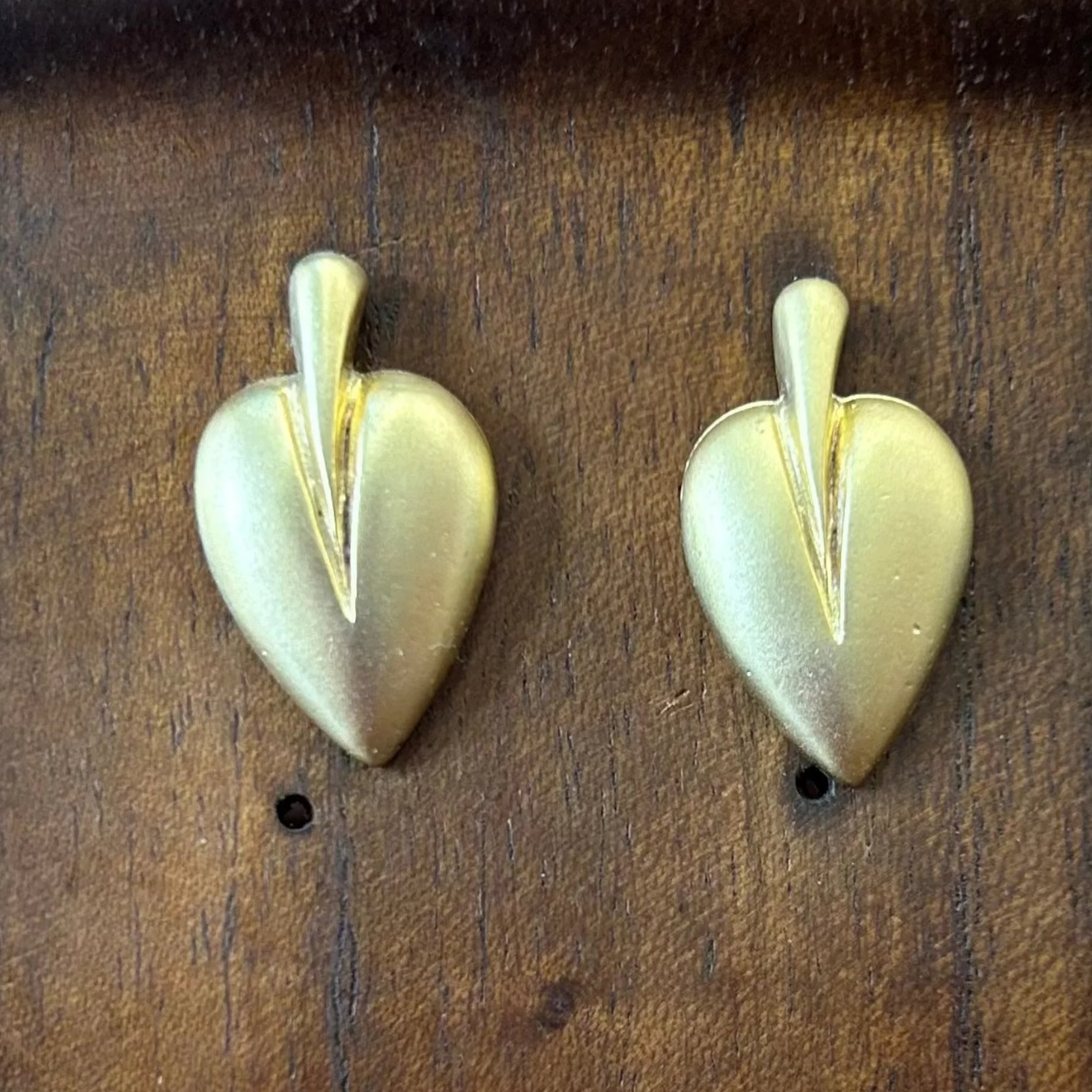 Pendientes Corazón Dorados